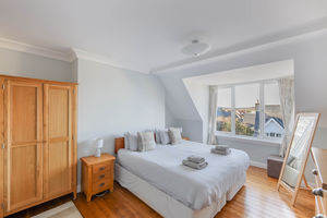 Photo 24- click for photo gallery